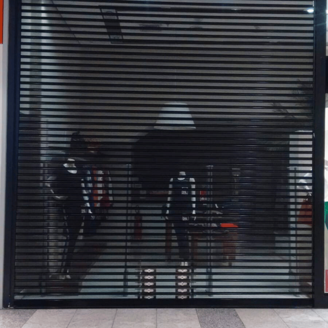 Instalação de Porta de Enrolar em SP: Guia Completo para Loja, Galpão e Doca | EBPA