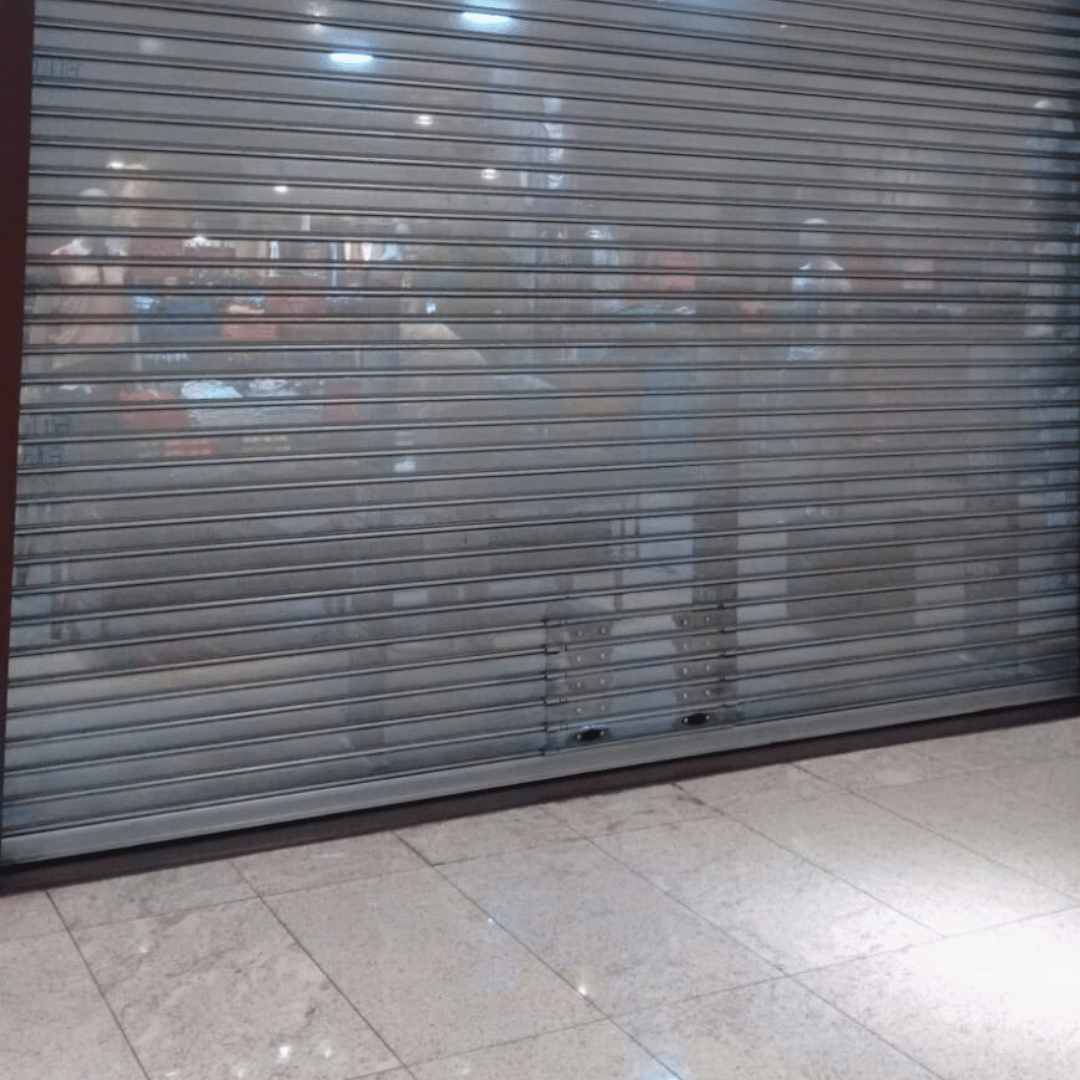 Porta de Enrolar para Centro Logístico em SP